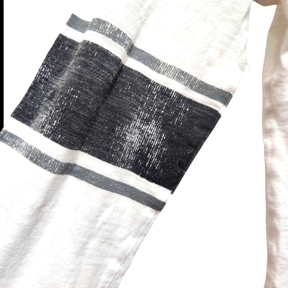 NFL Juniors Collection Raiders Burnout Long Sleeve Size XS White Black Football - Picture 4 of 5